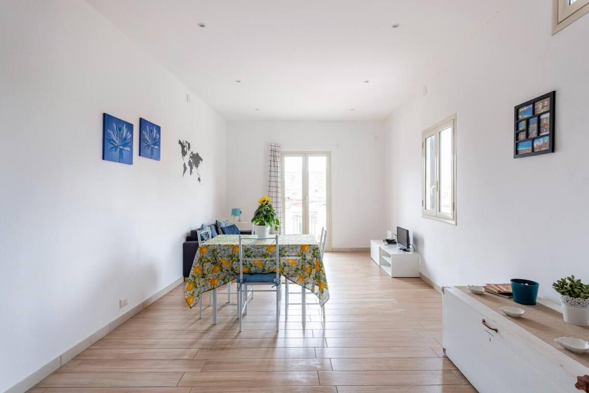 Frank'S House - Appartamento Con Terrazzo In Centro Palermo Ngoại thất bức ảnh
